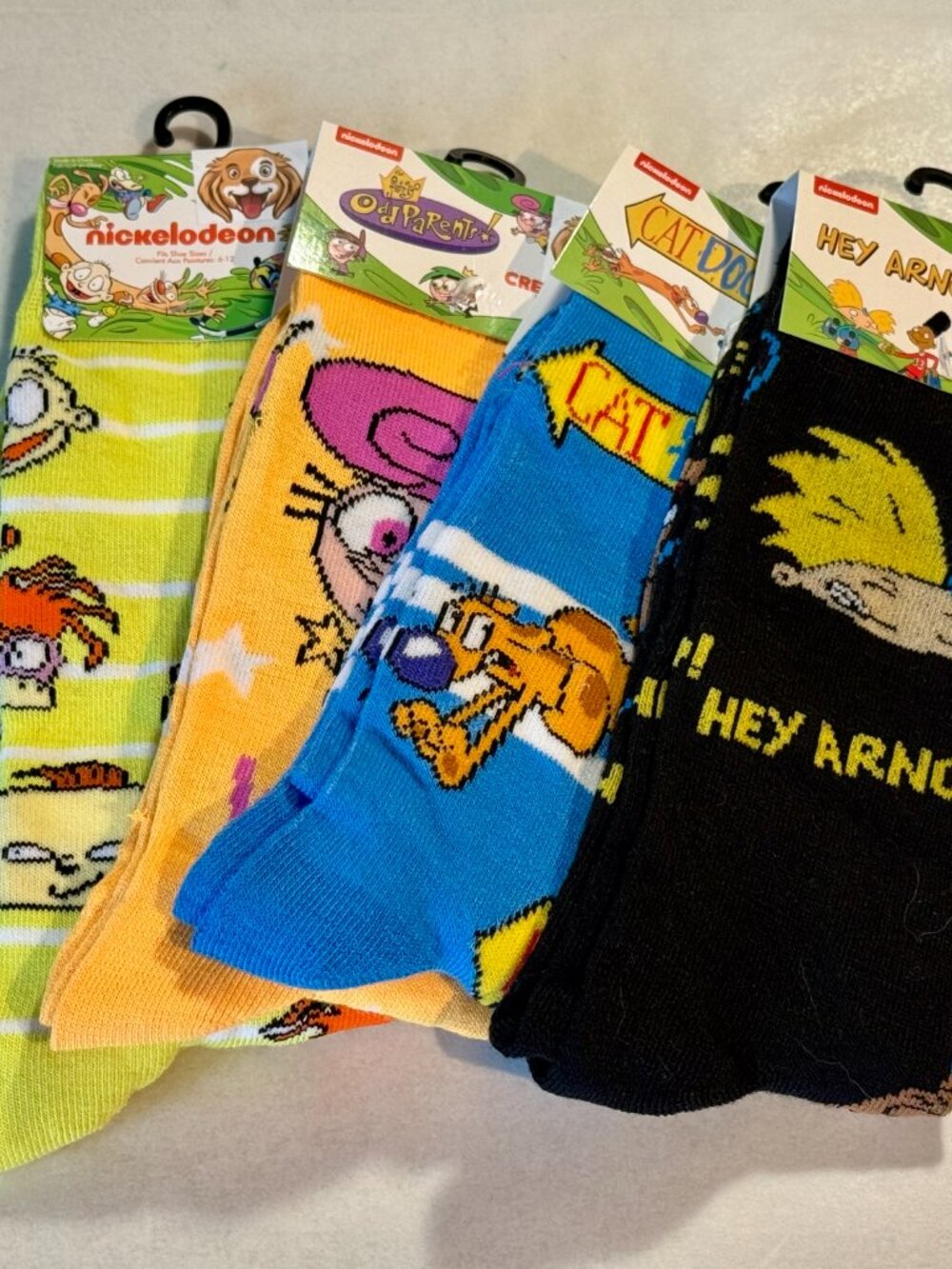 4 Pairs Nickelodeon Novelty Crew Socks Size 6-12/13 OSFM